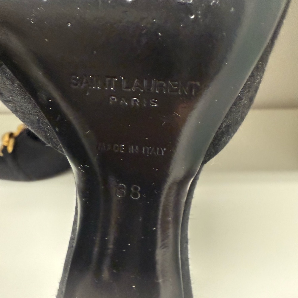 Saint Laurent Black and Gold Heels with Elegant Chain Detail - Picture 4 of 6